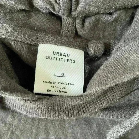 Urban Outfitters Black Pull-Over Short Sleeve Hoodie T-Shirt L - Picture 3 of 8